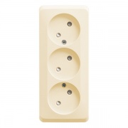 Розетка тройная б/з со шторками Этюд кремовая [уп 11шт]